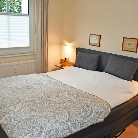 Kleine Oase Im Haus Waldesheim * Goehren (Ruegen)